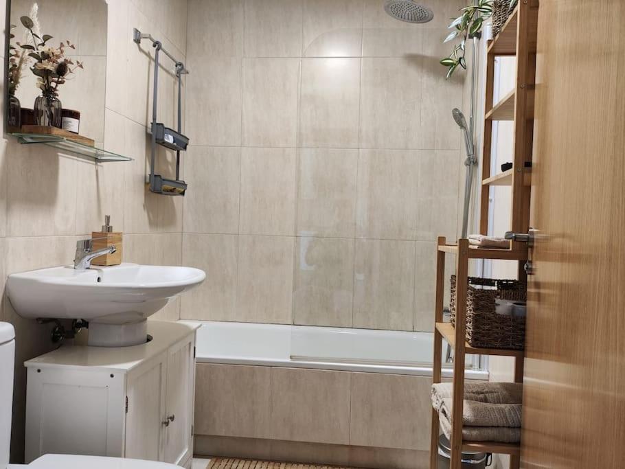 Apartamento Tranquilo En Miengo エクステリア 写真